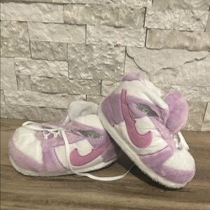 Lavender and White Plush Shoes Nike swoosh